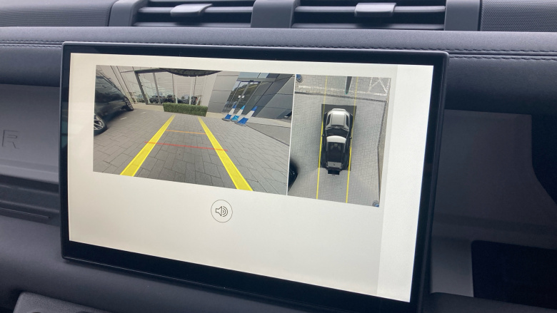 Land Rover Defender 90 Diesel 3.0 D250 Hard Top S Auto